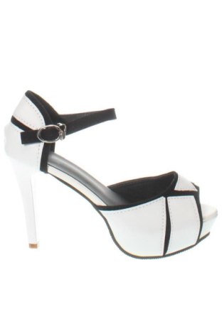 Sandale Unbranded, Mărime 37, Culoare Alb, Preț 194,22 Lei, #137758551