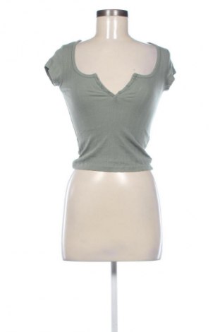 Damen Shirt Bershka, Größe XS, Farbe Grün, Preis € 3,99