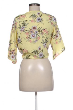 Дамска блуза Forever 21, Размер S, Цвят Многоцветен, Цена 3,06 €