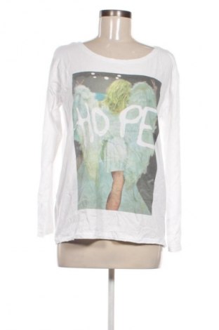 Γυναικεία μπλούζα Line Of Oslo, Μέγεθος S, Χρώμα Λευκό, Τιμή 1,99 €