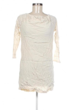 Дамска блуза Numph, Размер M, Цвят Екрю, Цена 2,04 €