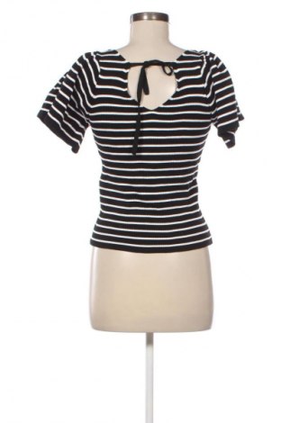 Női blúz ONLY, Méret M, Szín Sokszínű, Ár 1 249 Ft