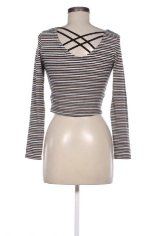 Дамска блуза Unbranded, Размер S, Цвят Многоцветен, Цена 2,04 €