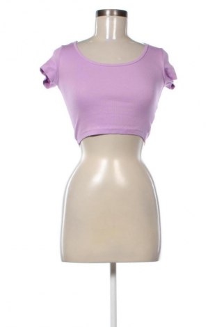 Damen Shirt Weekday, Größe XS, Farbe Lila, Preis € 5,99