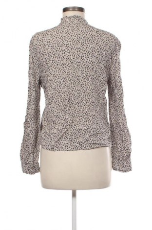Damenbluse VILA, Größe M, Farbe Mehrfarbig, Preis 2,99 €