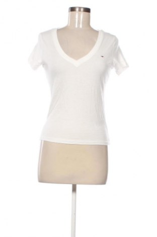 Дамска тениска Tommy Jeans, Размер S, Цвят Бял, Цена 20,45 €