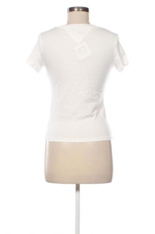 Дамска тениска Tommy Jeans, Размер S, Цвят Бял, Цена 20,45 €