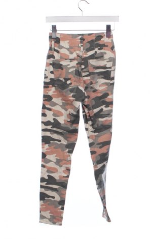 Női farmernadrág Bershka, Méret XXS, Szín Sokszínű, Ár 1 689 Ft