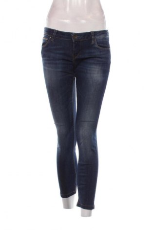 Blugi de femei Guess, Mărime S, Culoare Albastru, Preț 145,99 Lei