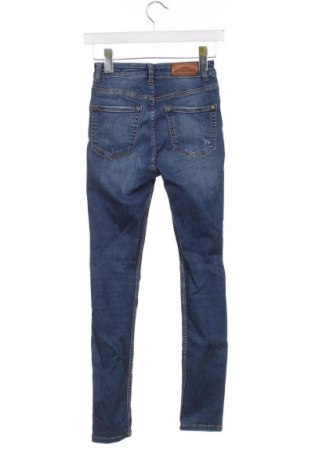 Blugi de femei Mango, Mărime XS, Culoare Albastru, Preț 36,99 Lei