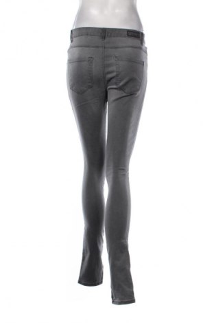 Dámske džínsy  ONLY, Veľkosť M, Farba Sivá, Cena  15,00 €