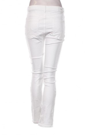 Γυναικείο Τζίν Pepe Jeans, Μέγεθος M, Χρώμα Λευκό, Τιμή 13,99 €