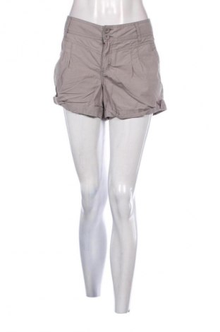 Damen Shorts Clockhouse, Größe XL, Farbe Mehrfarbig, Preis € 2,99