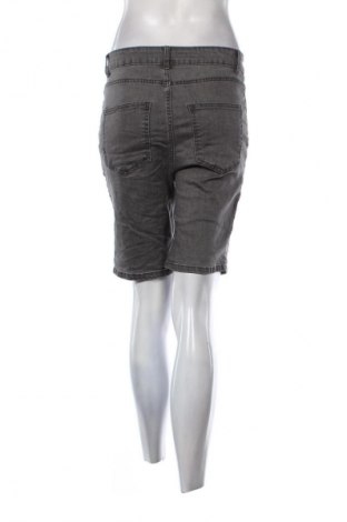 Damen Shorts Fisherfield, Größe M, Farbe Grau, Preis € 3,99