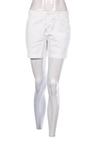 Damen Shorts Gap, Größe M, Farbe Weiß, Preis 4,99 €