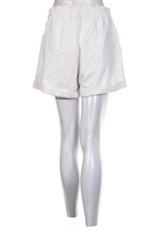 Dámské kraťasy  H&M, Velikost M, Barva Bílá, Cena  122,00 Kč