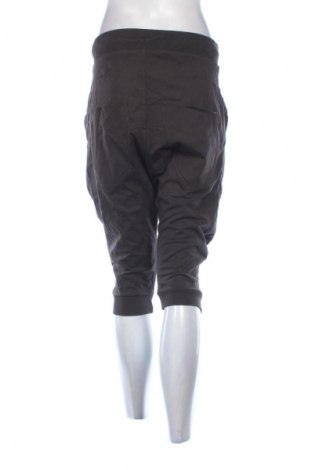 Dámské kraťasy  H&M Divided, Velikost M, Barva Hnědá, Cena  89,00 Kč