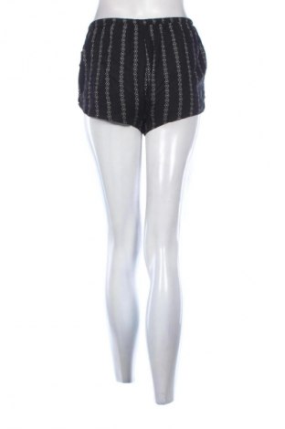 Pantaloni scurți de femei H&M Divided, Mărime S, Culoare Multicolor, Preț 13,99 Lei