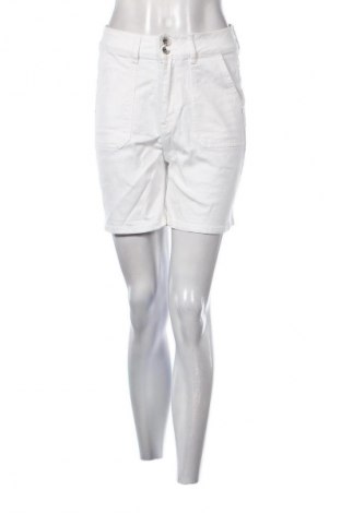 Női rövidnadrág Orsay, Méret S, Szín Fehér, Ár 1 069 Ft