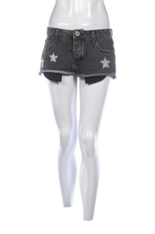 Damen Shorts River Island, Größe S, Farbe Grau, Preis € 5,99