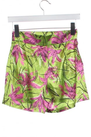 Női rövidnadrág Sinsay, Méret XS, Szín Sokszínű, Ár 1 619 Ft