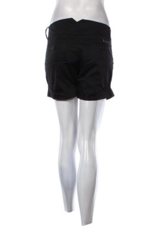 Дамски къс панталон Stradivarius, Размер L, Цвят Черен, Цена 3,57 €