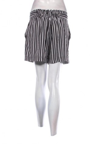 Damen Shorts Terranova, Größe M, Farbe Mehrfarbig, Preis € 3,99