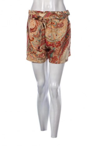 Дамски къс панталон Unbranded, Размер S, Цвят Многоцветен, Цена 3,06 €