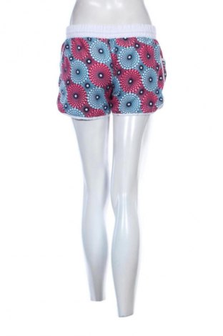 Дамски къс панталон Unbranded, Размер S, Цвят Многоцветен, Цена 3,06 €