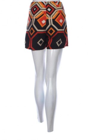 Дамски къс панталон Unbranded, Размер S, Цвят Многоцветен, Цена 7,68 €