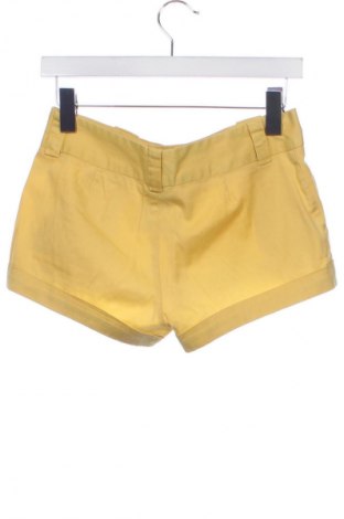 Дамски къс панталон Unbranded, Размер XS, Цвят Жълт, Цена 3,06 €
