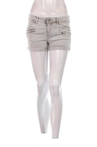 Дамски къс панталон Unbranded, Размер M, Цвят Сив, Цена 3,57 €