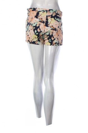Női rövidnadrág Zara Trafaluc, Méret M, Szín Sokszínű, Ár 1 239 Ft