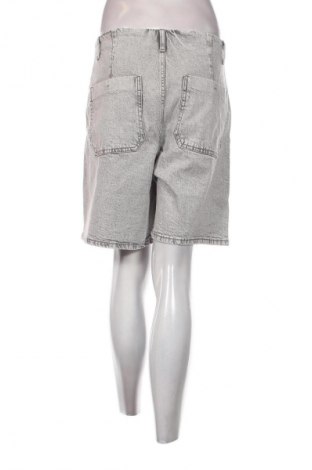 Damskie szorty Zign, Rozmiar M, Kolor Szary, Cena 72,99 zł