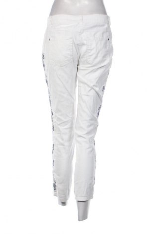 Női nadrág Amy Vermont, Méret M, Szín Fehér, Ár 2 919 Ft