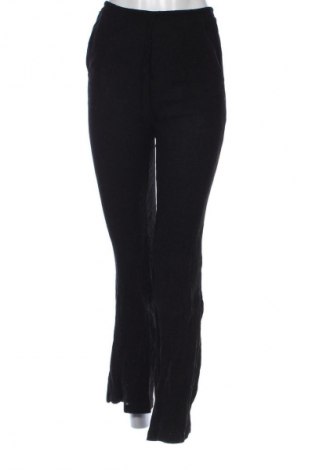Damenhose Bershka, Größe S, Farbe Schwarz, Preis 11,99 €