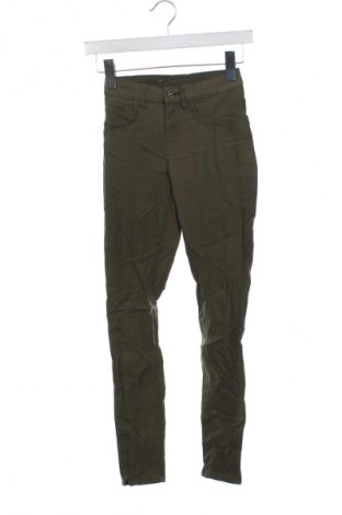 Damenhose ONLY, Größe S, Farbe Grün, Preis 3,99 €