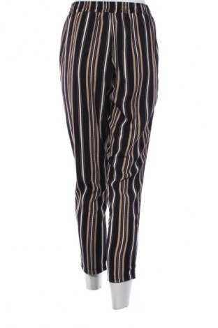 Damenhose Pretty Little Thing, Größe S, Farbe Mehrfarbig, Preis € 3,99