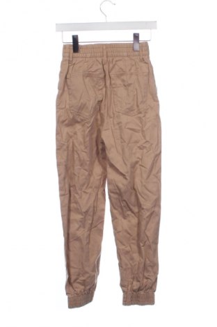 Дамски панталон Pull&Bear, Размер XS, Цвят Бежов, Цена 4,60 €
