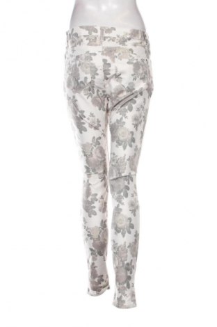 Női nadrág Yessica, Méret M, Szín Sokszínű, Ár 979 Ft