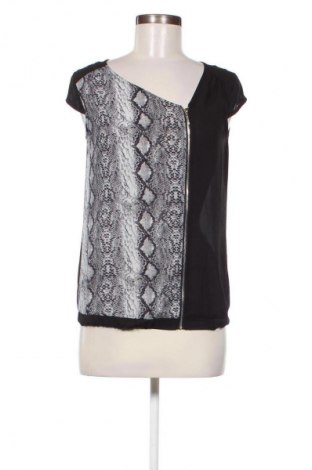 Női top Mohito, Méret XS, Szín Fekete, Ár 1 308 Ft