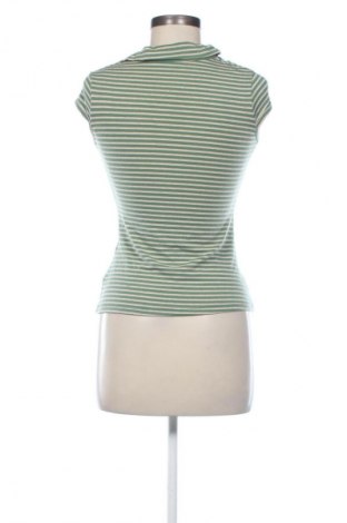 Női top Unbranded, Méret L, Szín Sokszínű, Ár 1 389 Ft