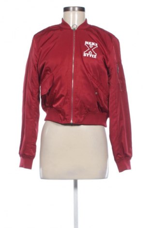 Dámská bunda  Pull&Bear, Velikost M, Barva Červená, Cena  449,00 Kč