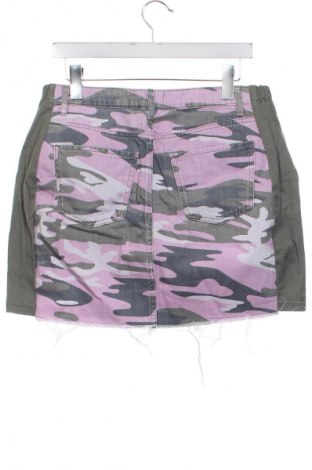 Dziecięca spódnica New Look, Rozmiar 12-13y/ 158-164 cm, Kolor Kolorowy, Cena 6,99 zł