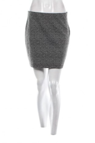 Пола Express, Размер M, Цвят Многоцветен, Цена 2,04 €