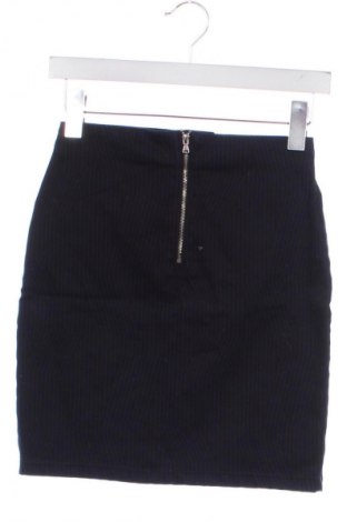 Пола House, Размер XS, Цвят Многоцветен, Цена 5,42 €