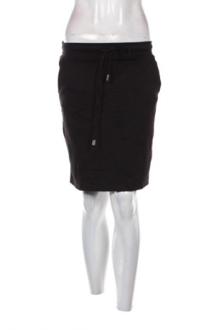 Пола Janina, Размер S, Цвят Черен, Цена 2,04 €