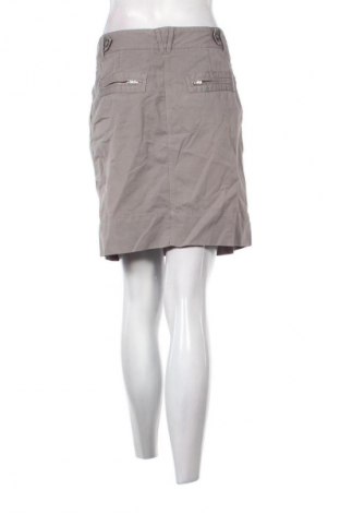 Пола Massimo Dutti, Размер M, Цвят Сив, Цена 11,75 €