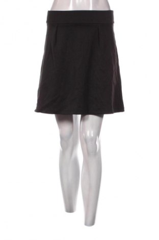 Пола ONLY, Размер S, Цвят Черен, Цена 2,04 €