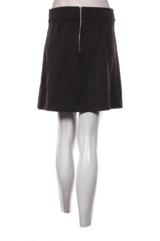 Пола ONLY, Размер S, Цвят Черен, Цена 2,04 €